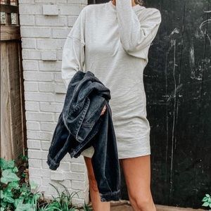 Sweatshirt Dress
